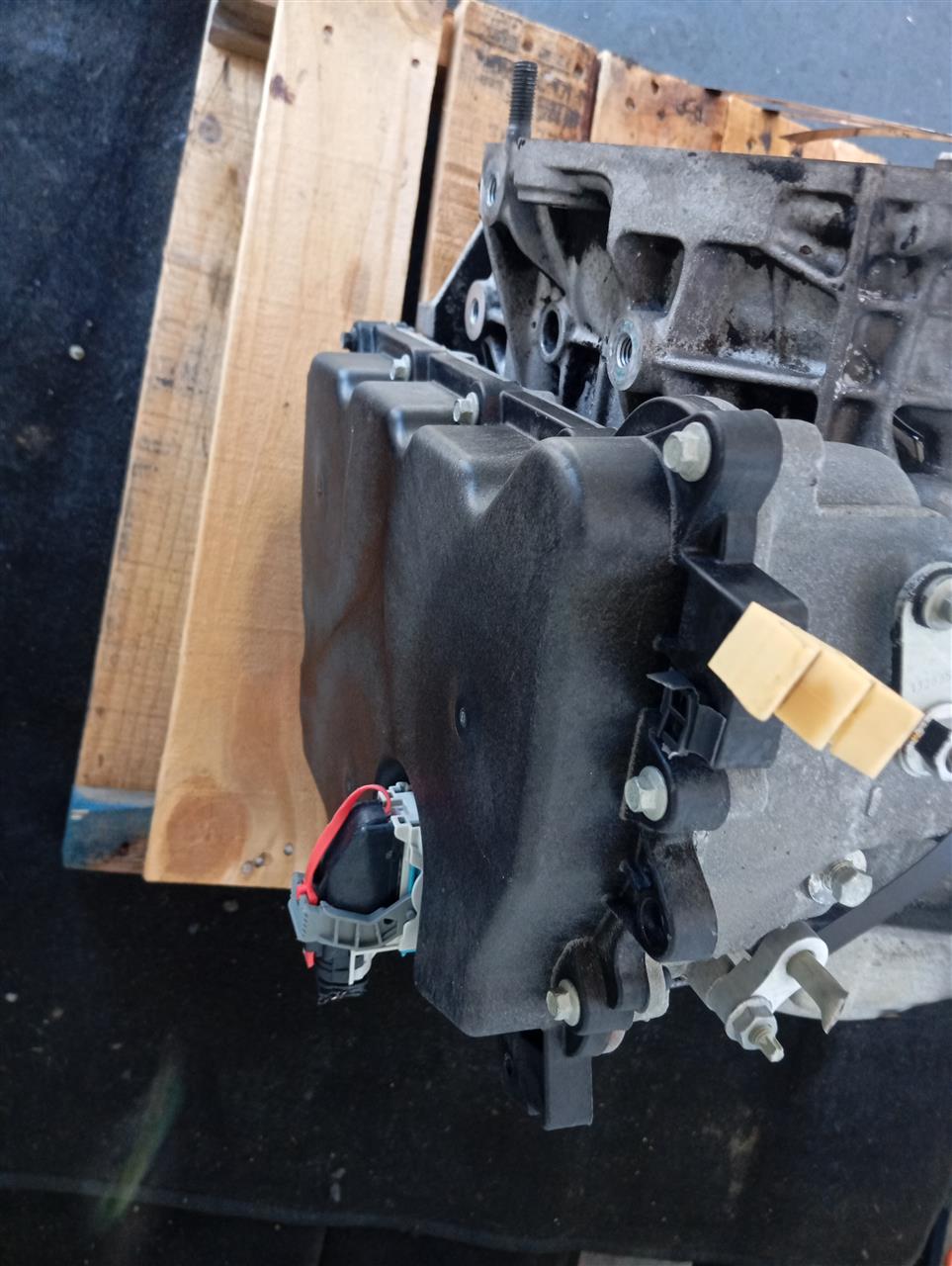 Part image 3