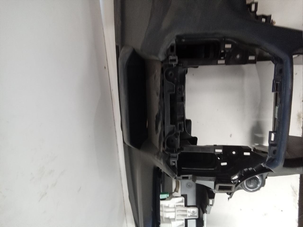 Part image 10