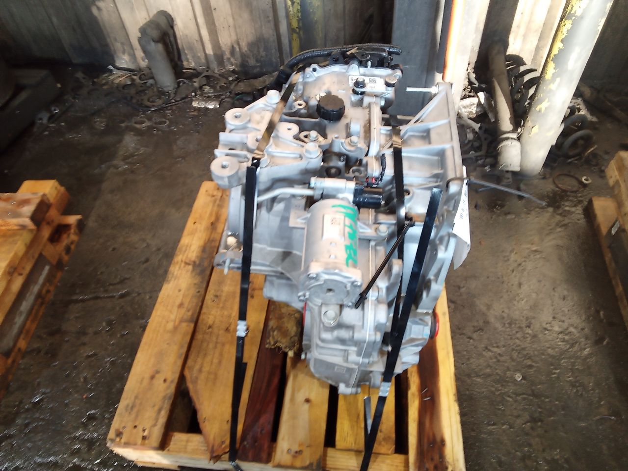 Part image 1