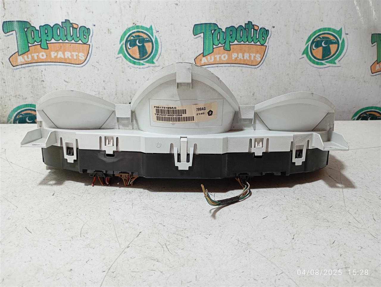 Used 2010 Chrysler CARAVAN w/o temperature and compass display - Stock #A13435