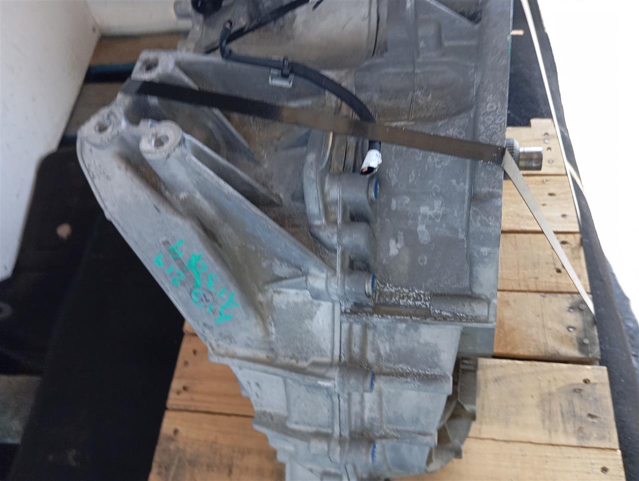 Part image 4