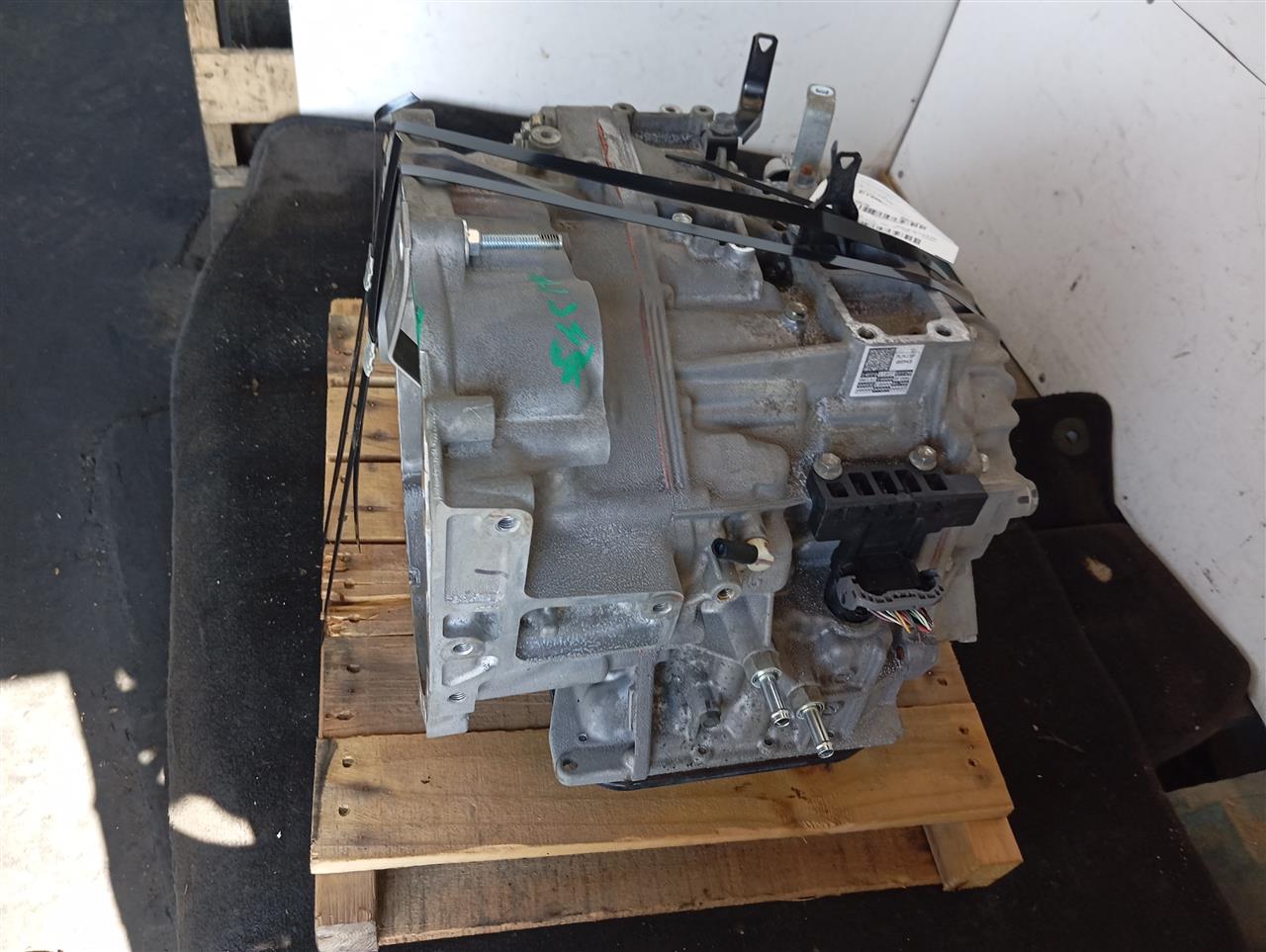 Part image 4