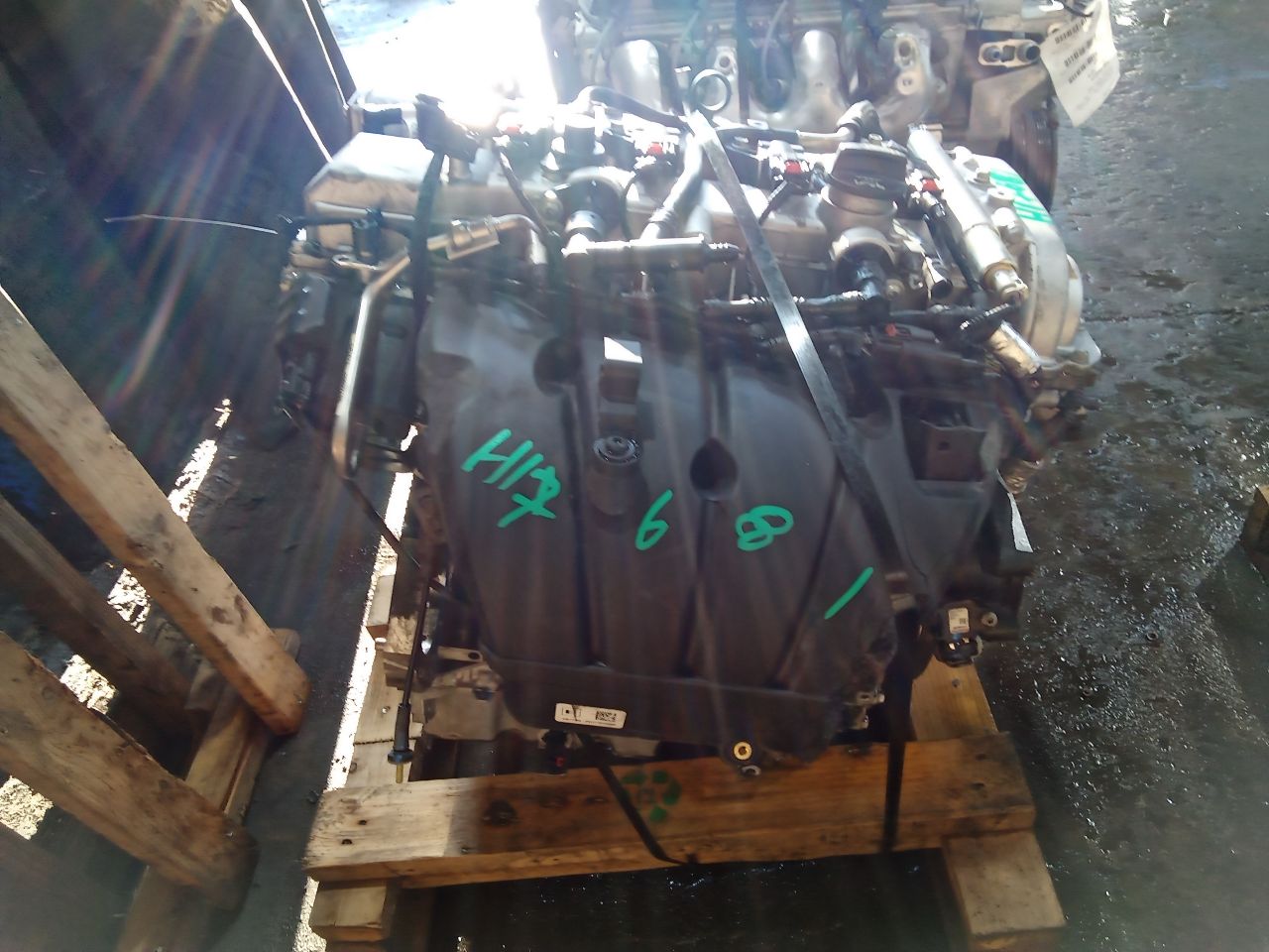 Part image 3