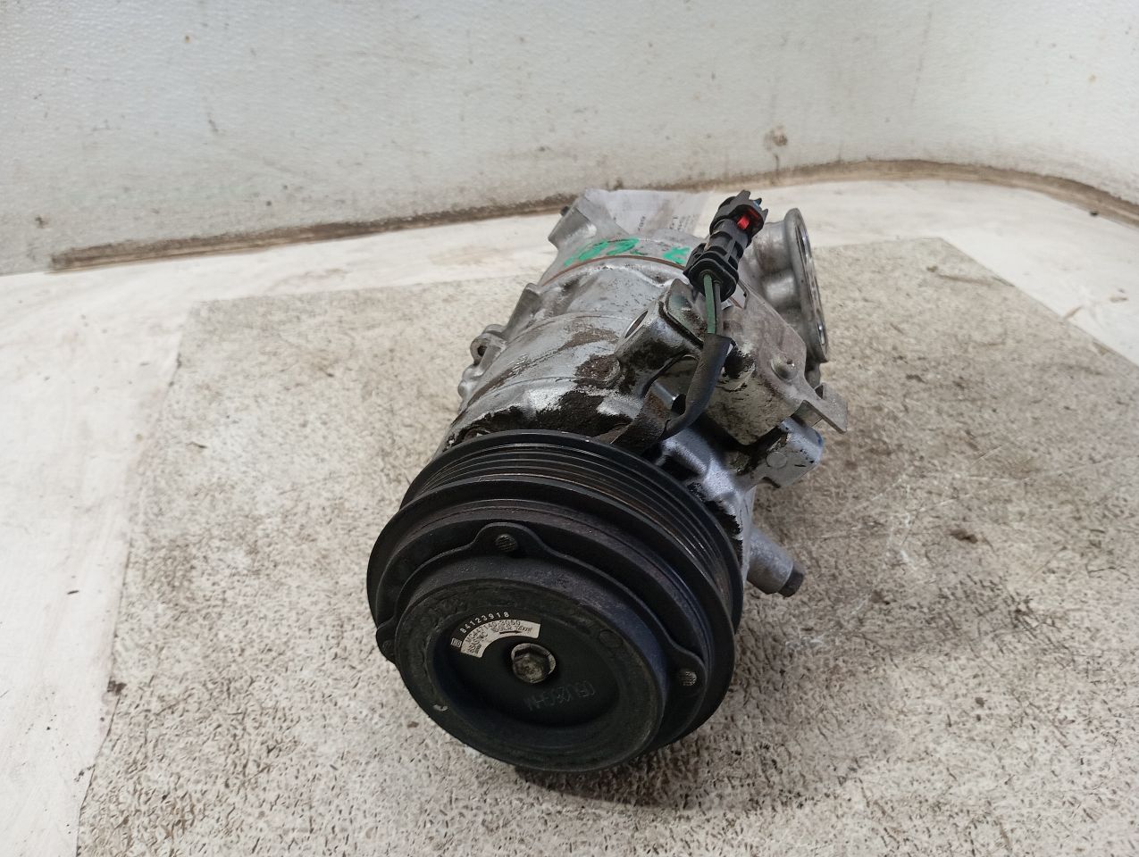 Part image 3