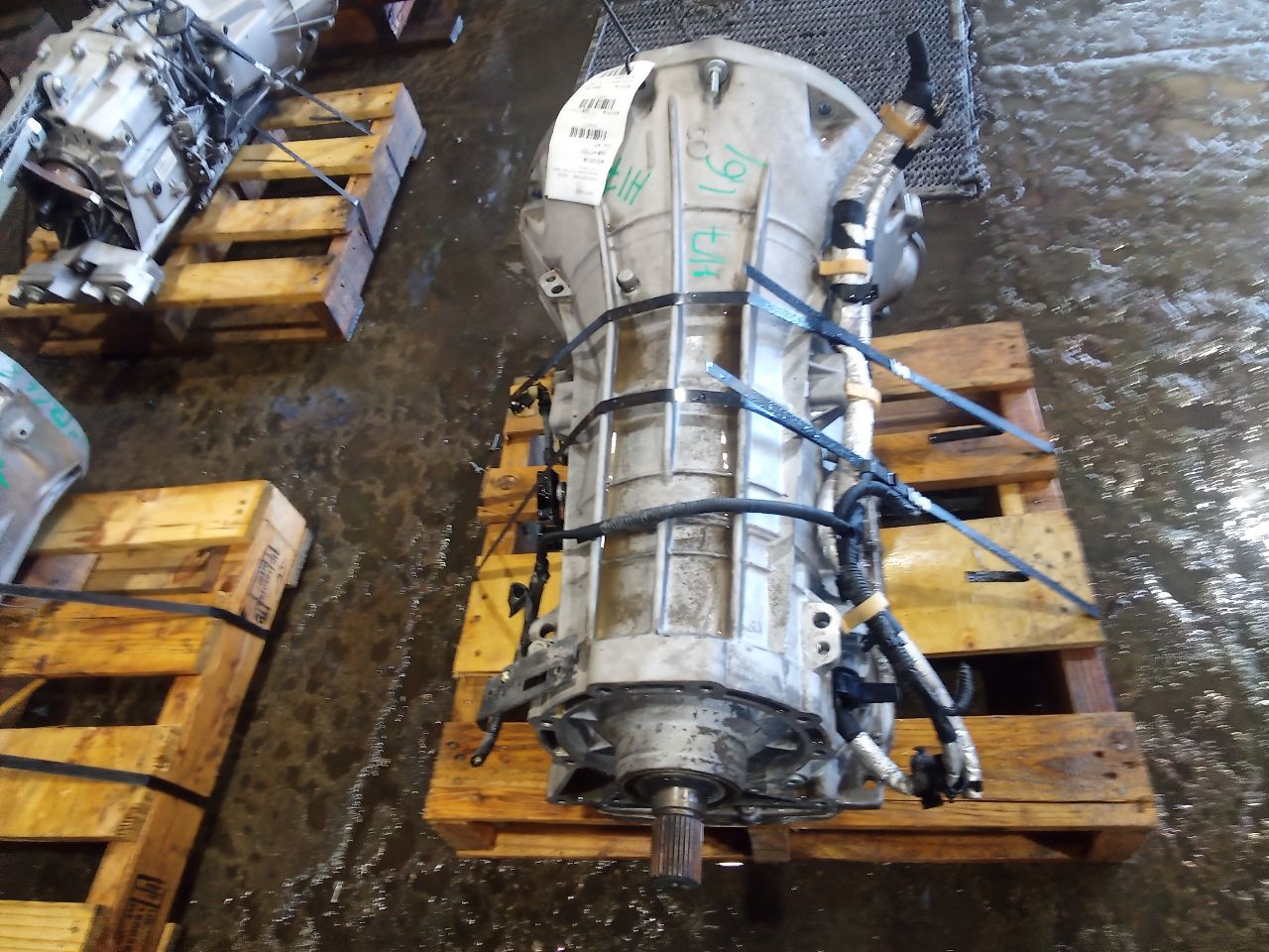 Part image 3