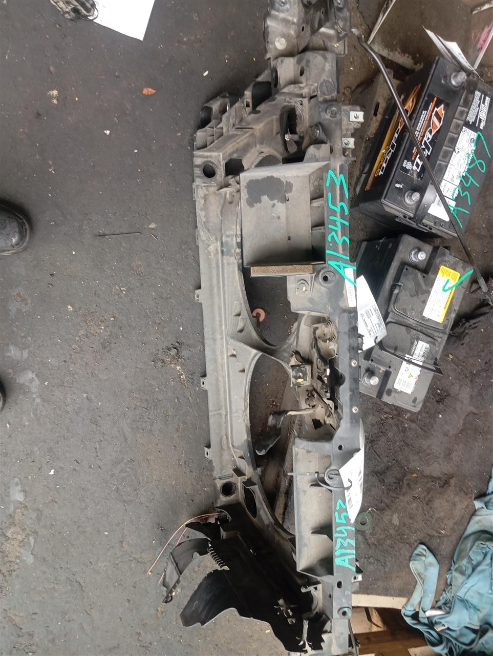 Part image 8