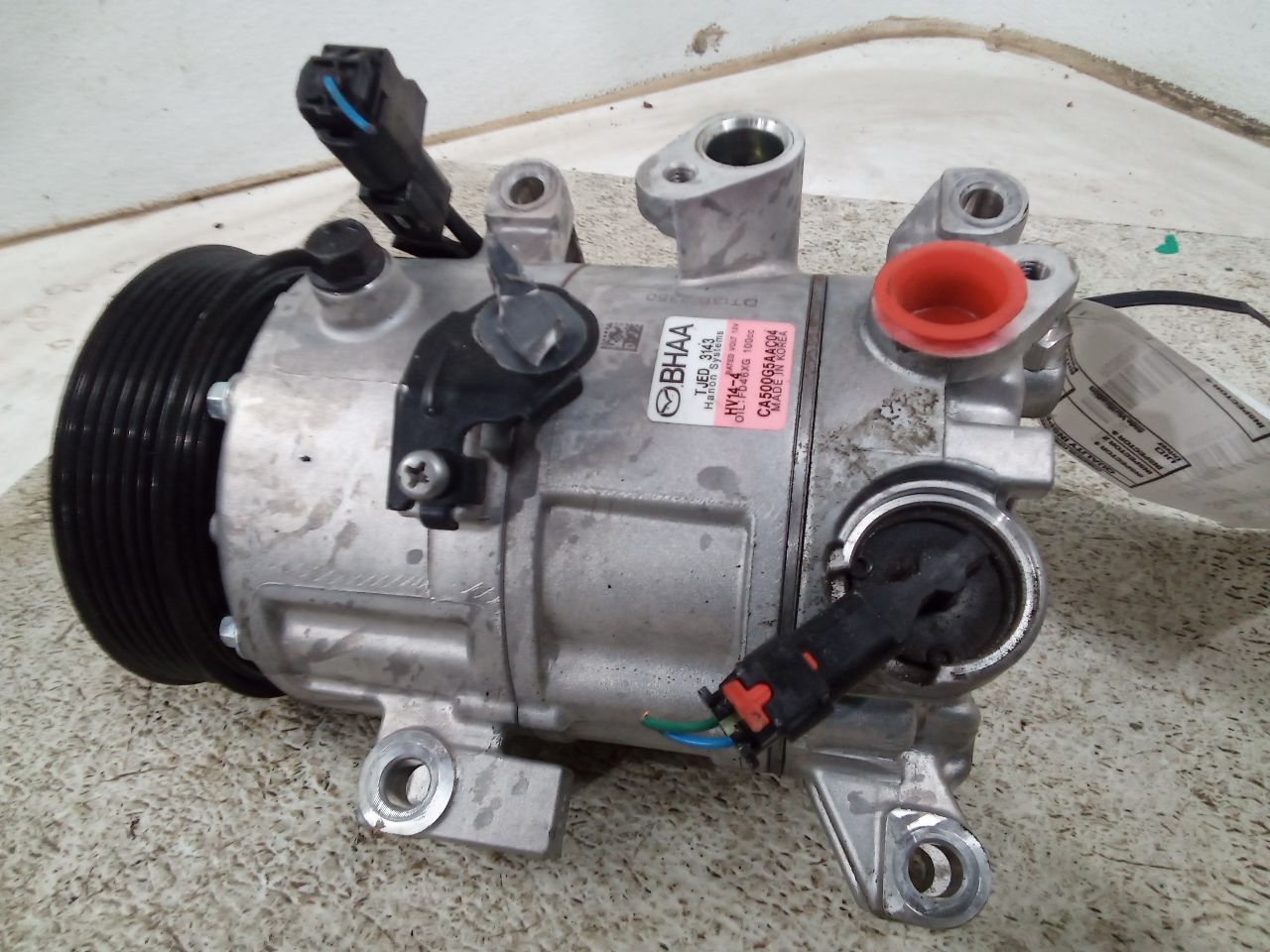 Part image 3