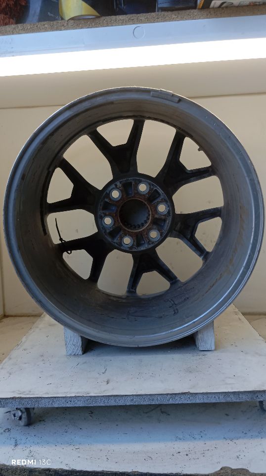Part image 8