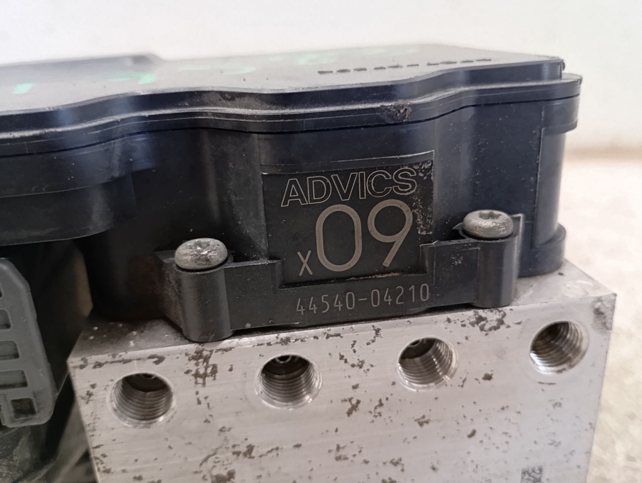Part image 4