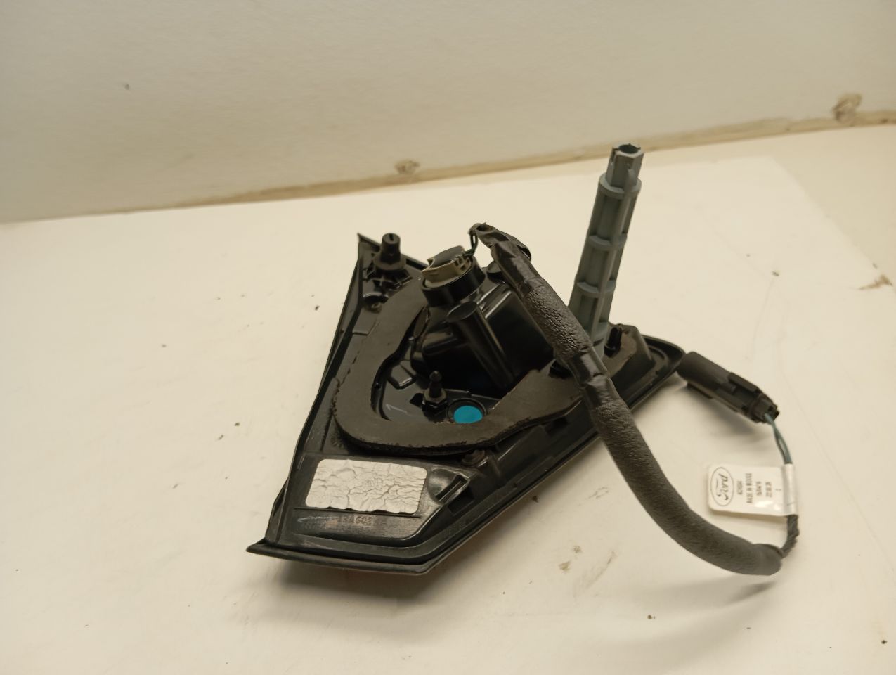 Part image 4