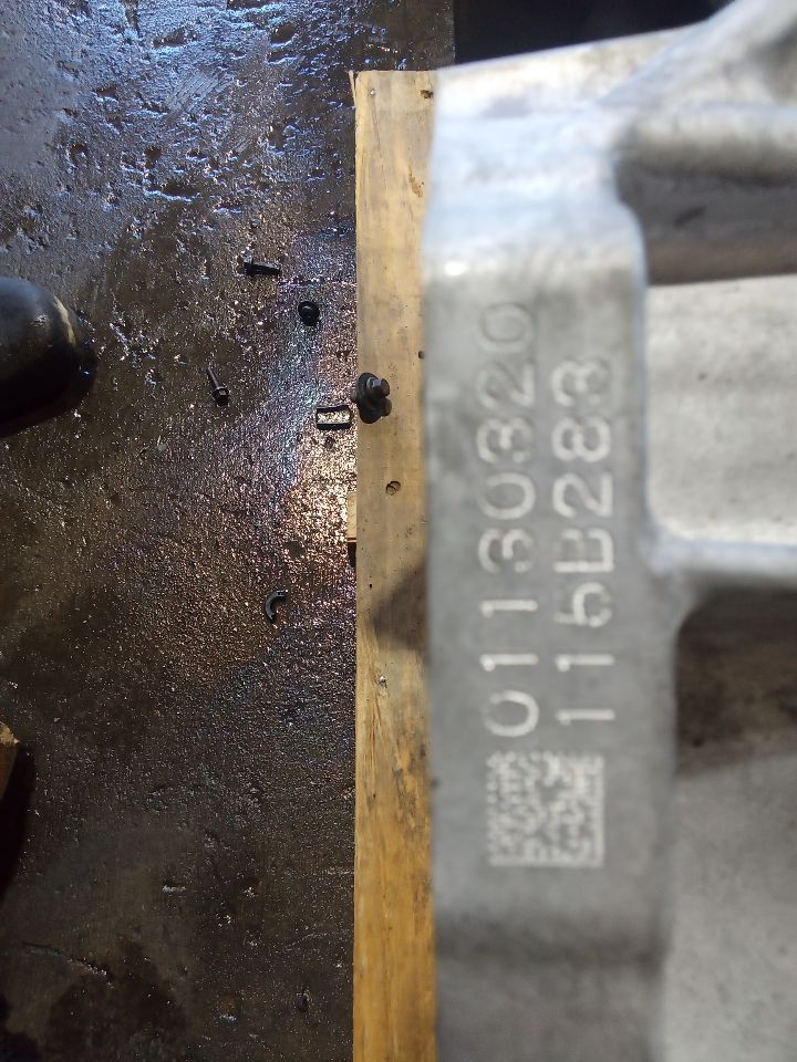 Part image 8