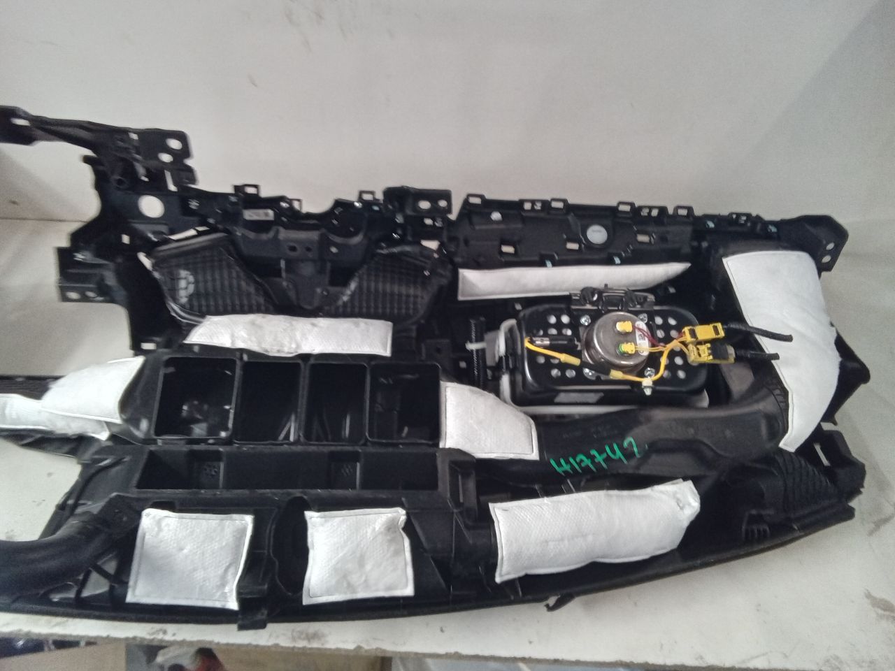 Part image 6