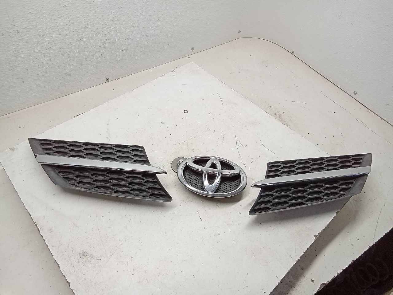 Part image 1