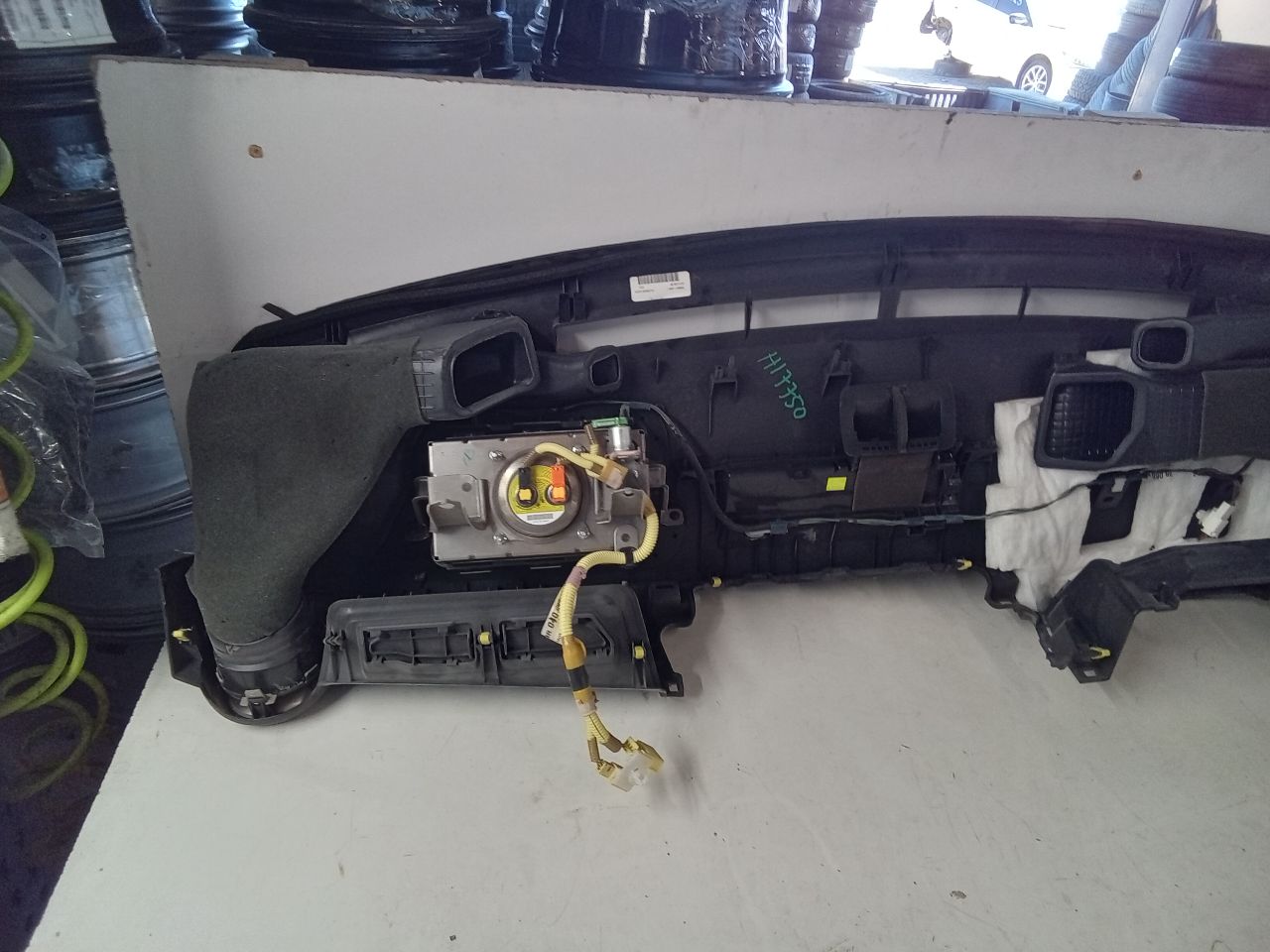 Part image 7