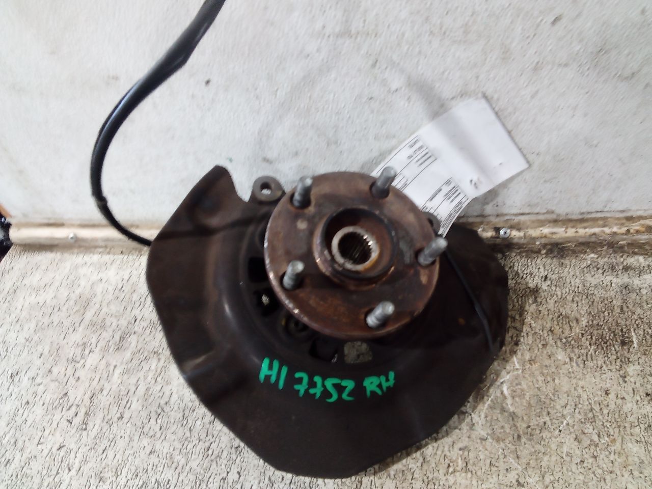 Part image 4