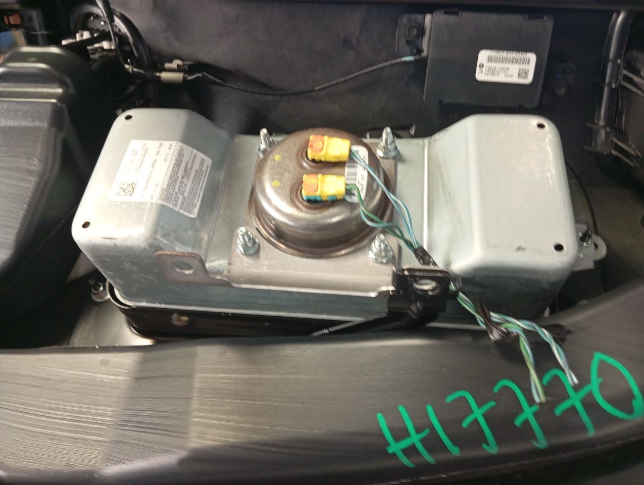 Part image 4