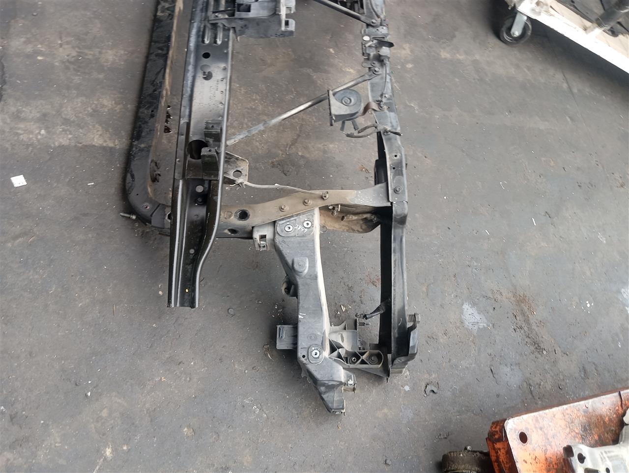 Part image 9