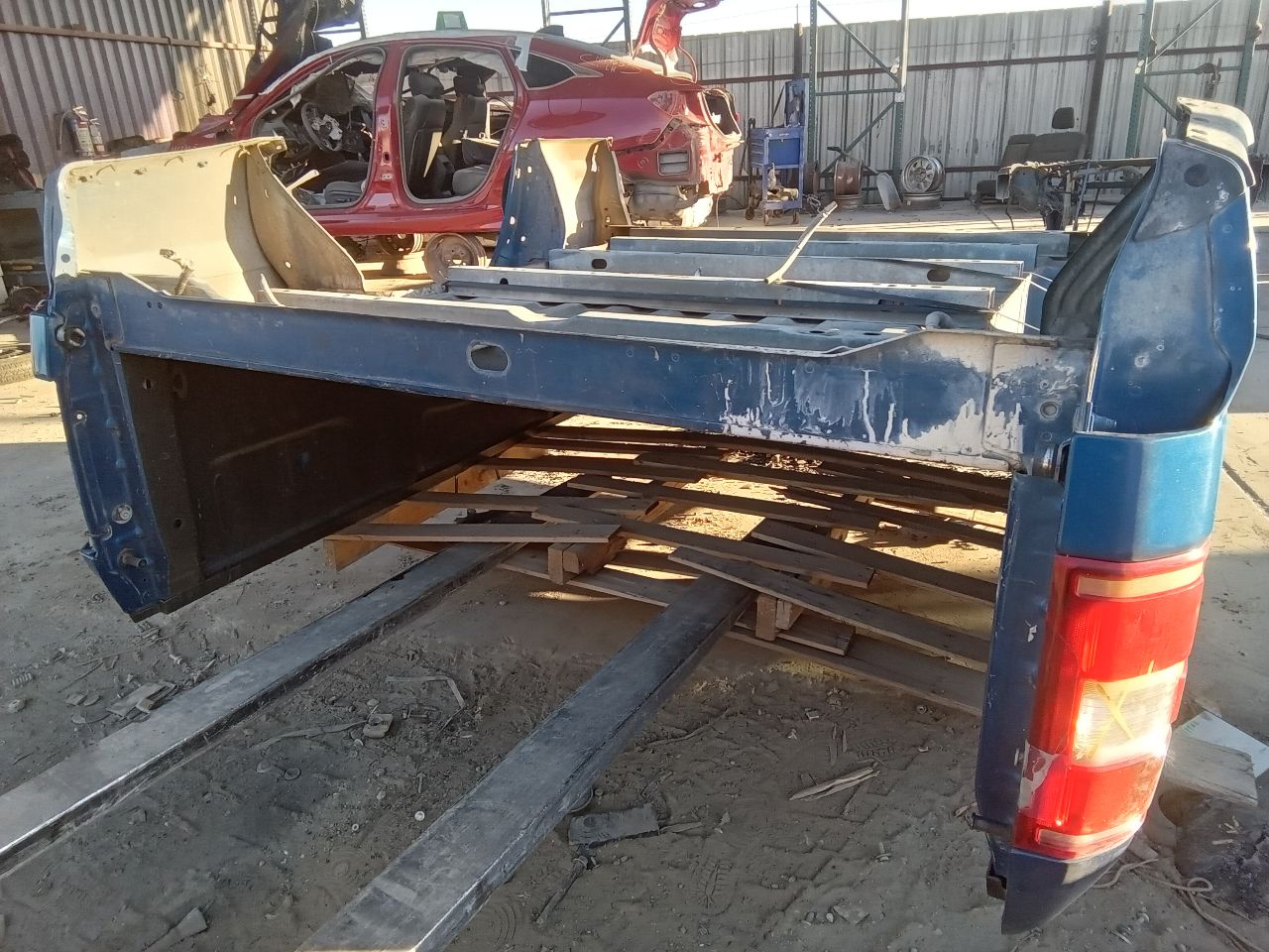 Part image 3