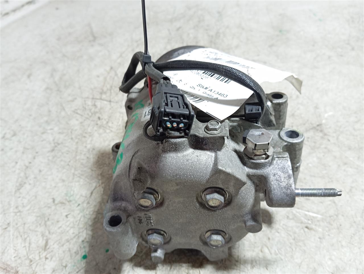 Part image 3