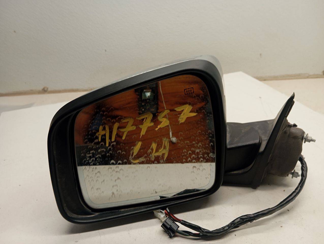 Part image 5