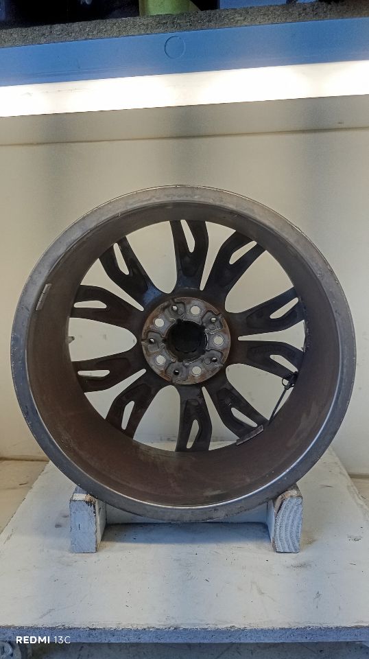 Part image 10