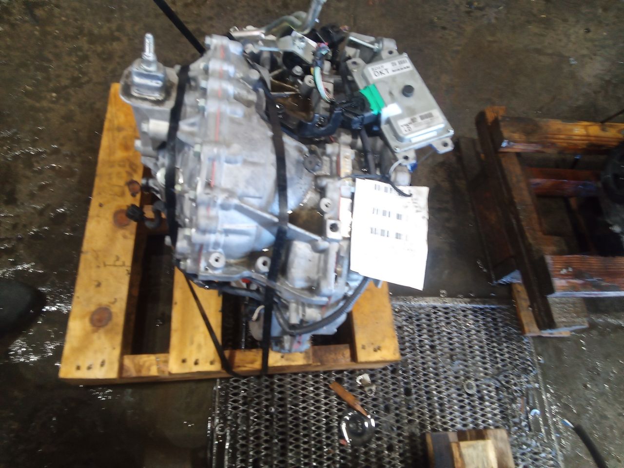 Part image 4