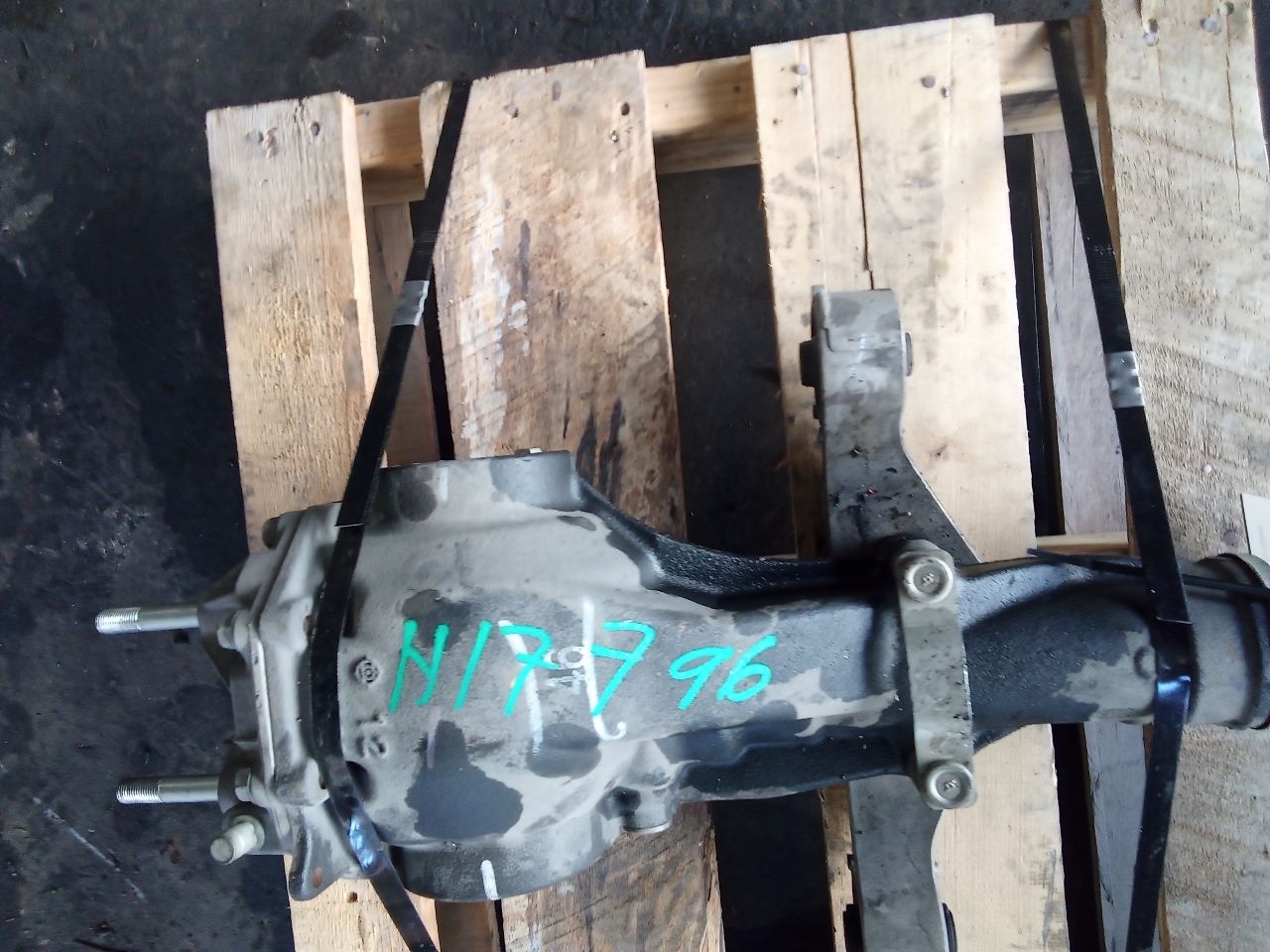 Part image 3