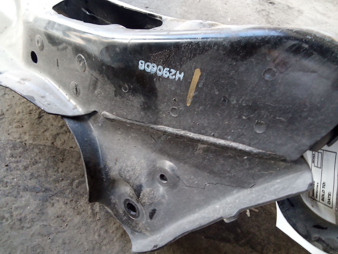 Part image 4