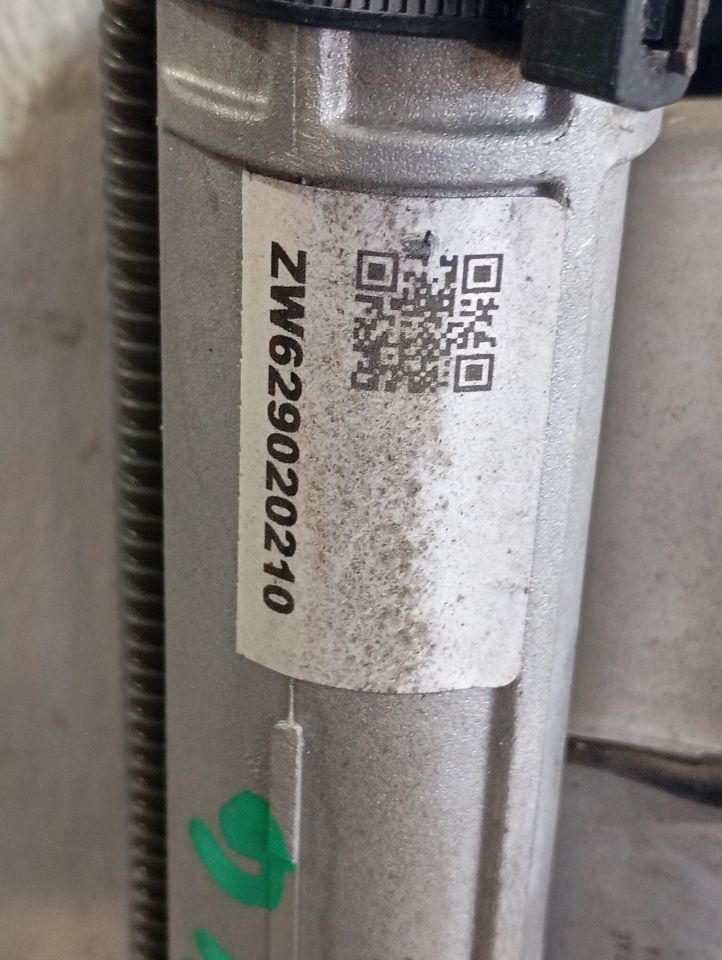 Part image 6