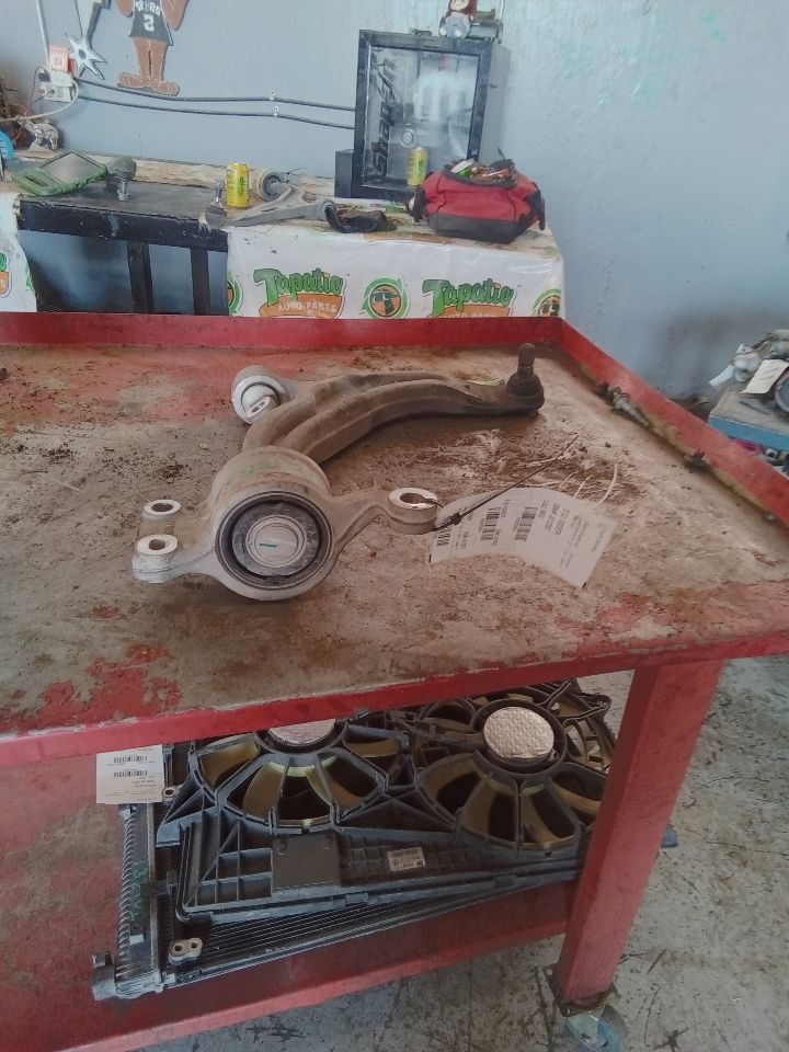 Part image 2