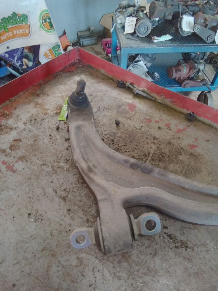 Part image 3