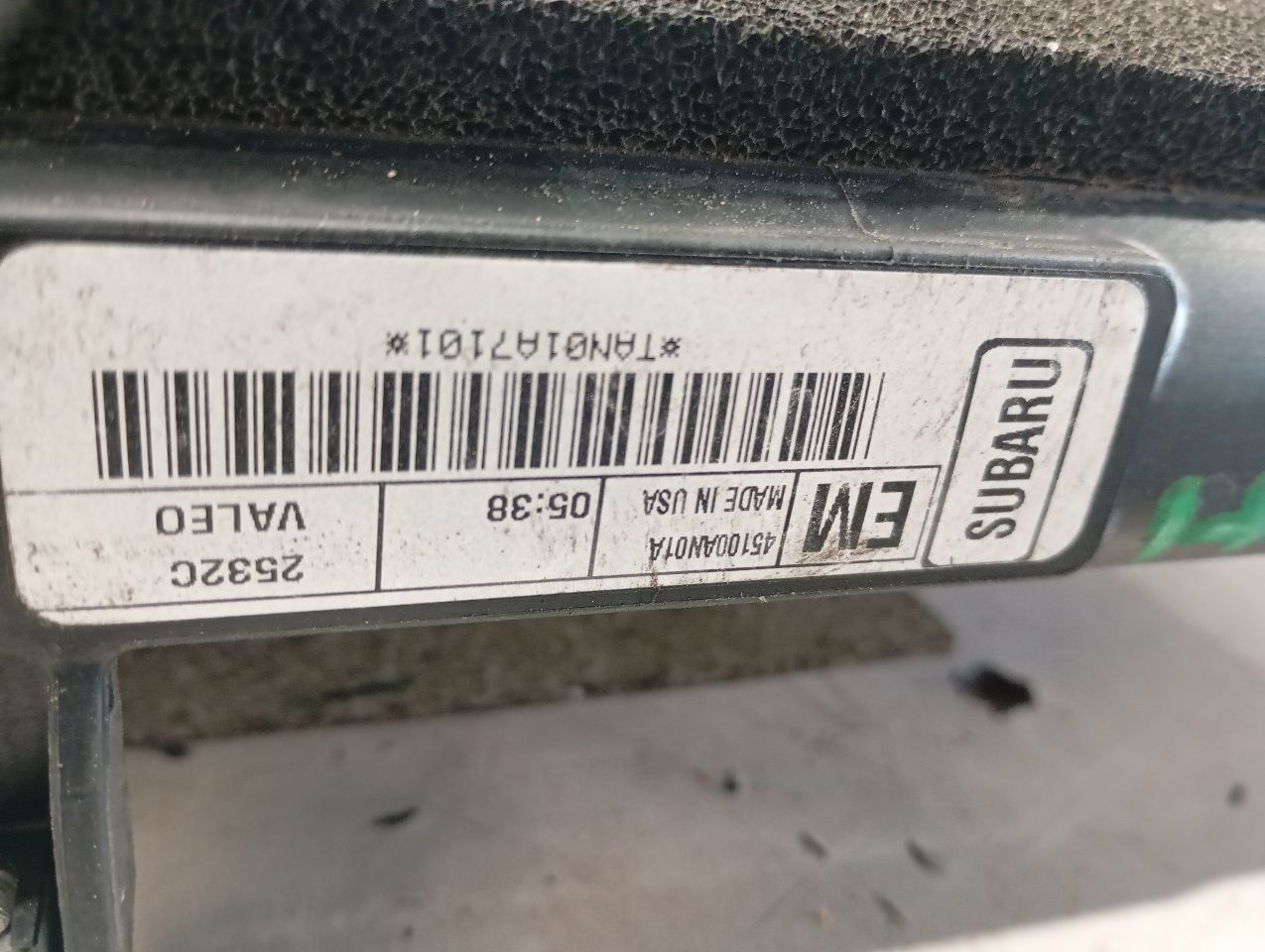 Part image 3
