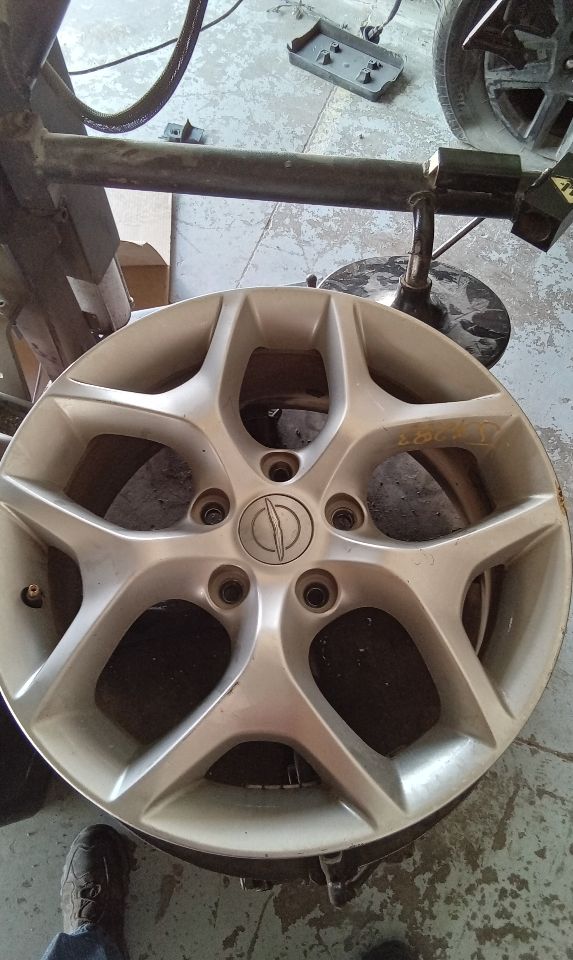 Part image 1