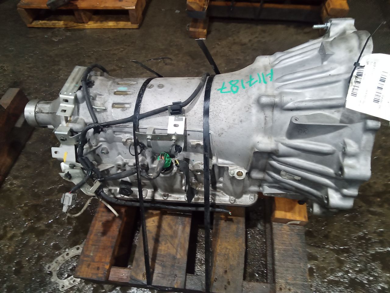 Part image 4