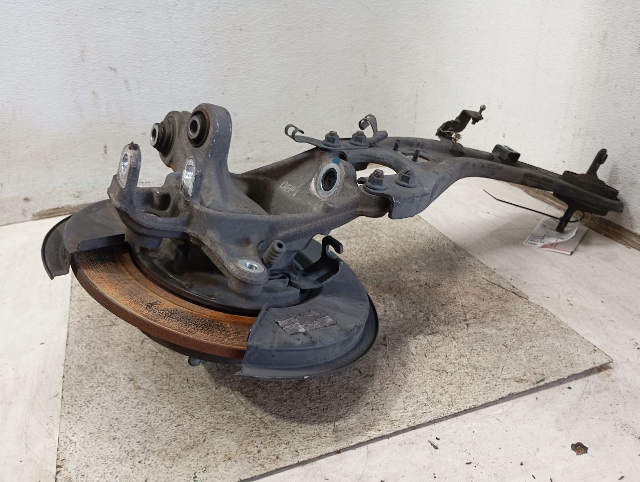 Part image 3