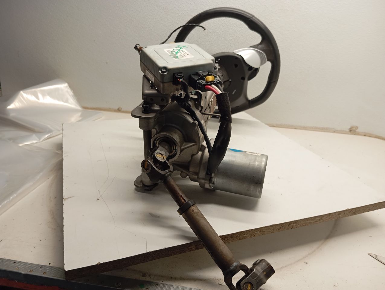 Part image 3