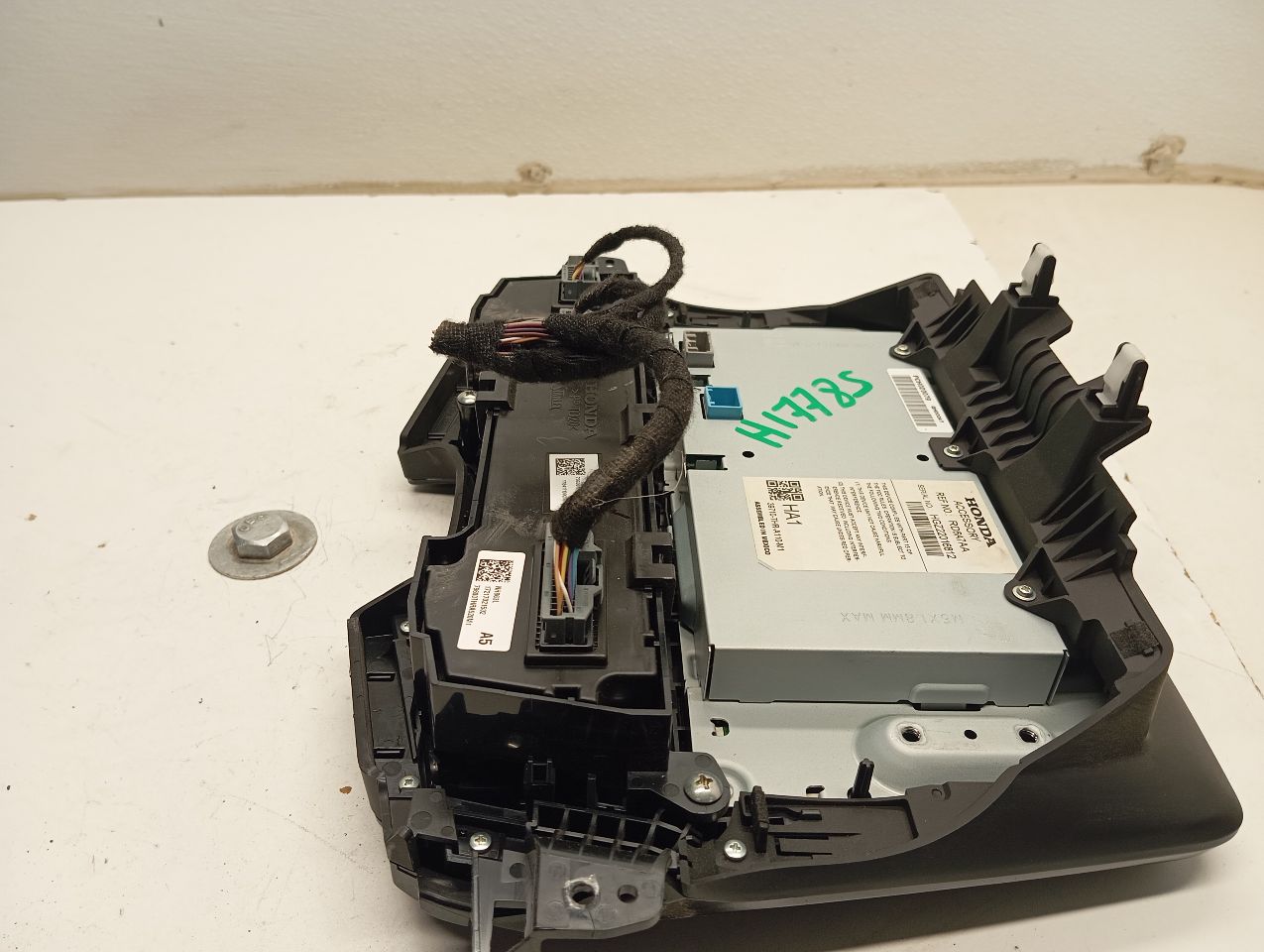 Part image 5
