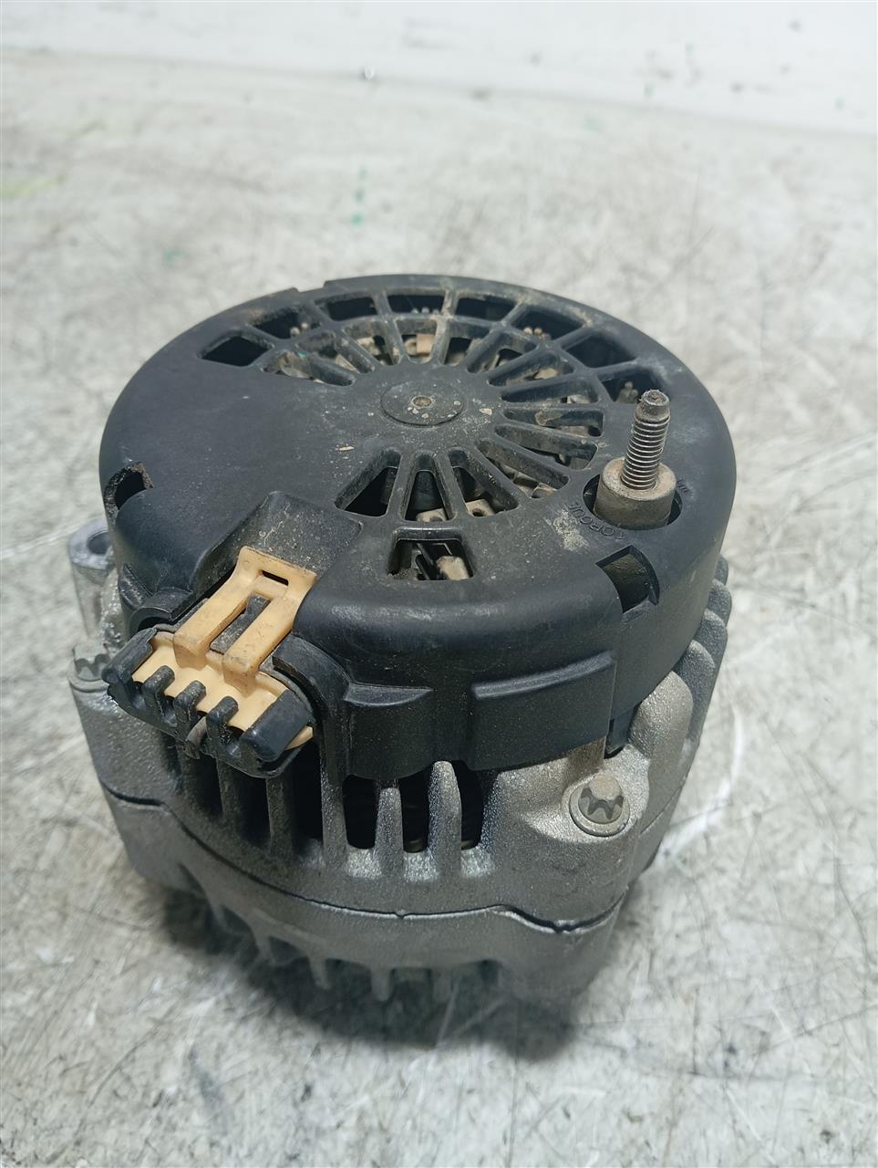 Used 1999 General Motors SILVERADO 1500 PICKUP Alternator - Stock #A13493