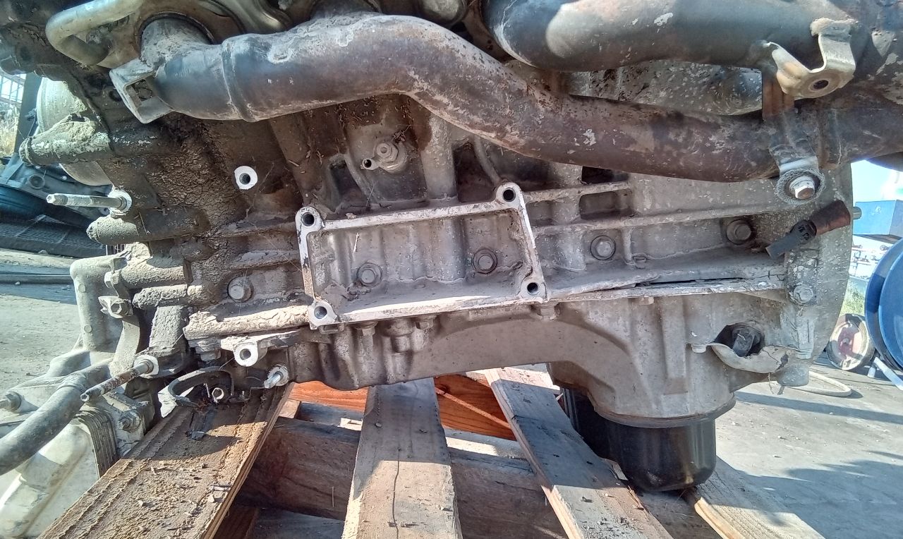 Part image 13
