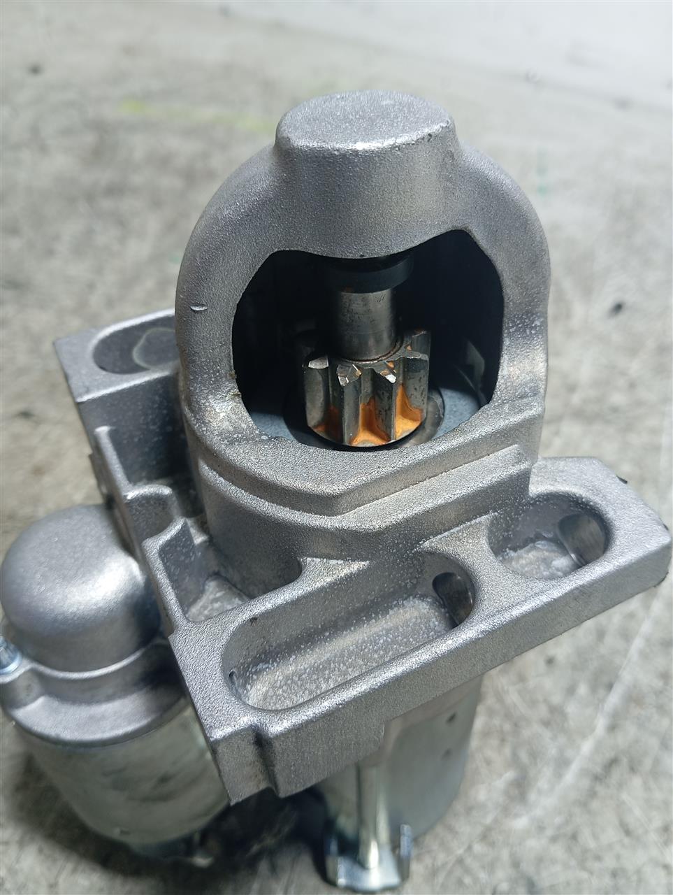 Part image 4