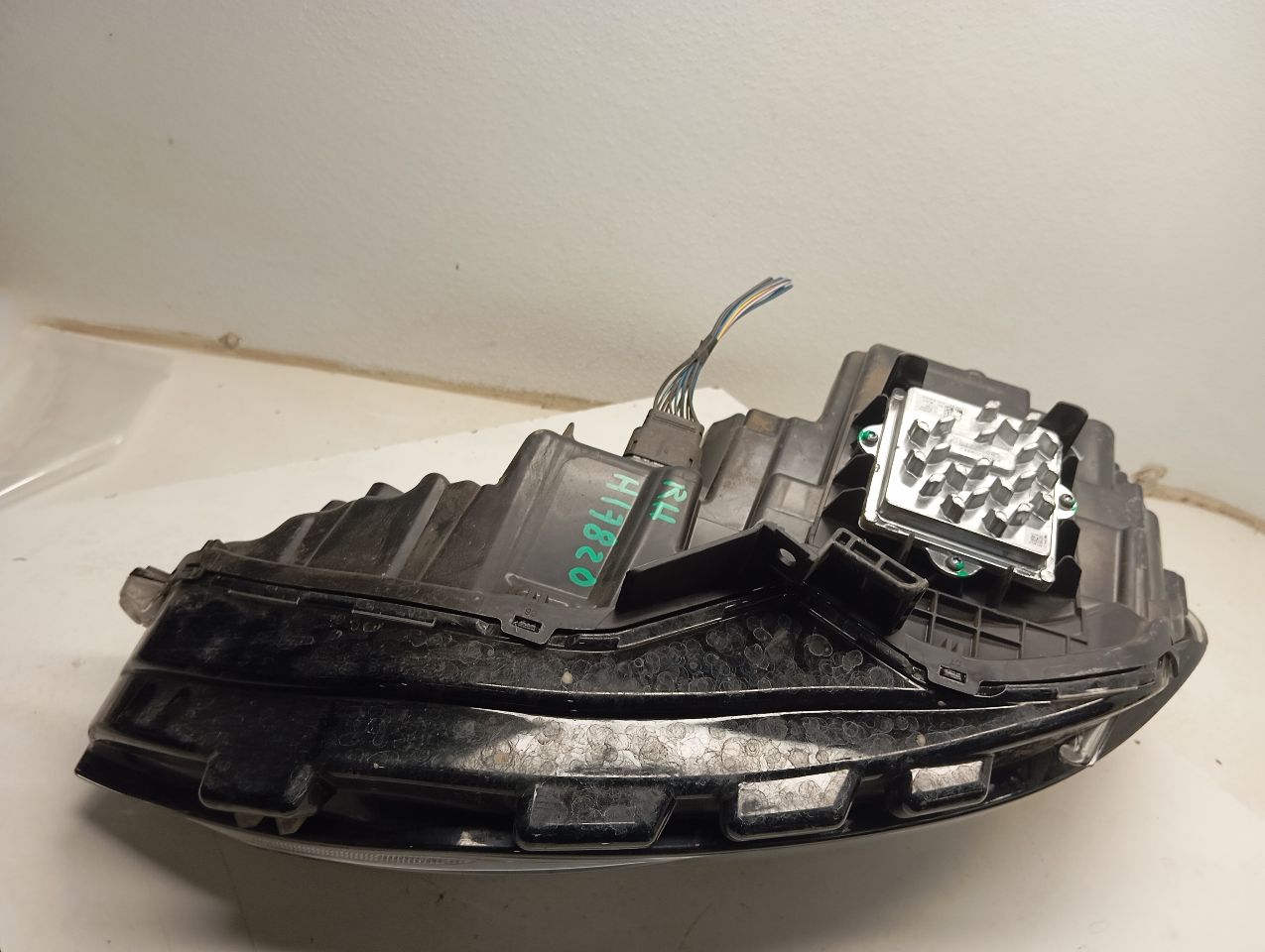 Part image 7