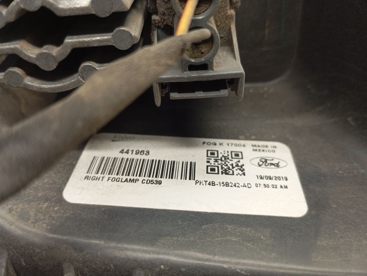 Part image 3