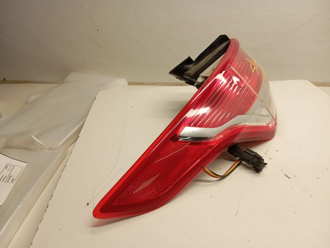 Part image 4