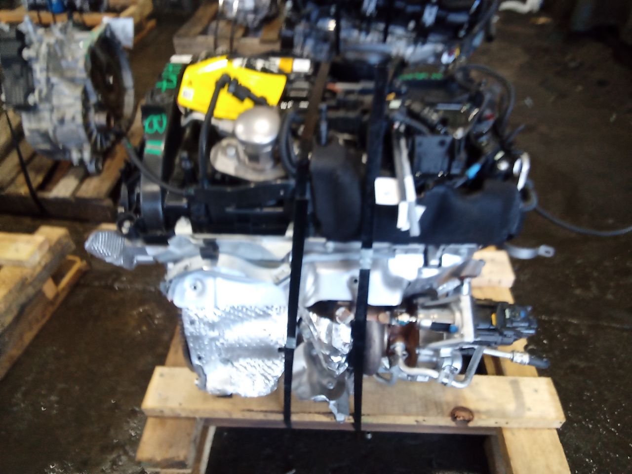 Part image 4