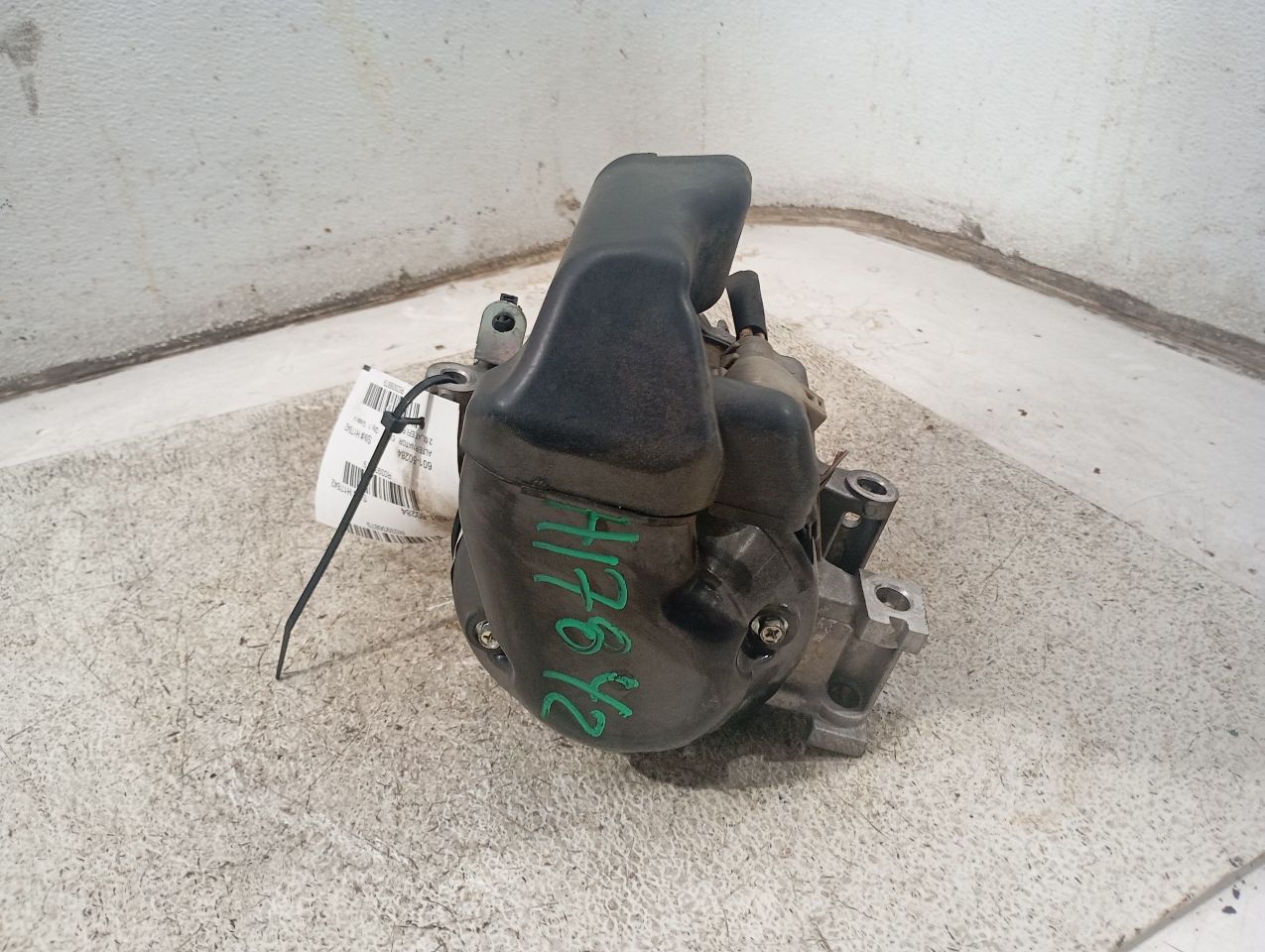 Part image 3