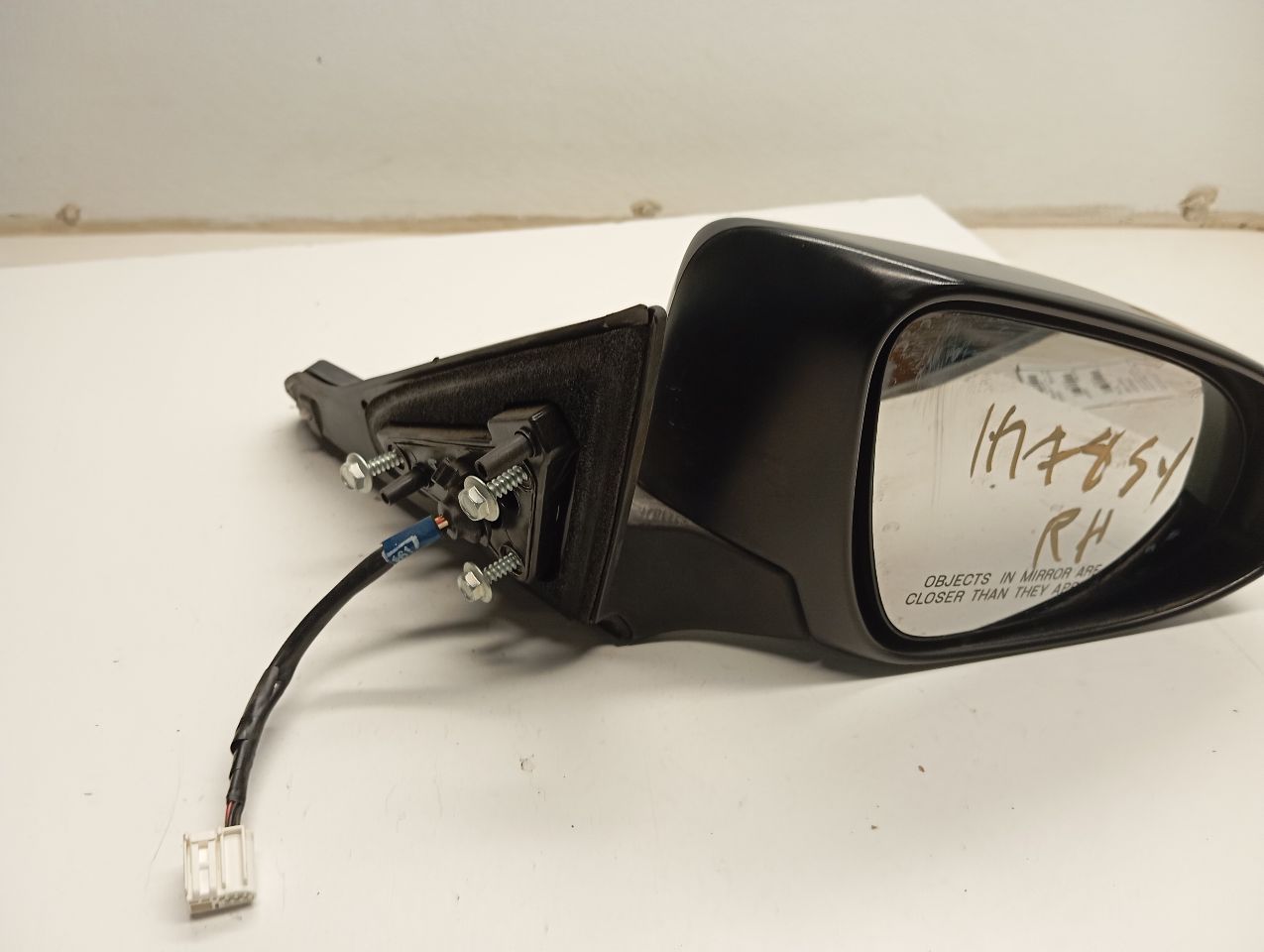 Used 2015 Toyota CAMRY Side View Mirror - Stock #H17854