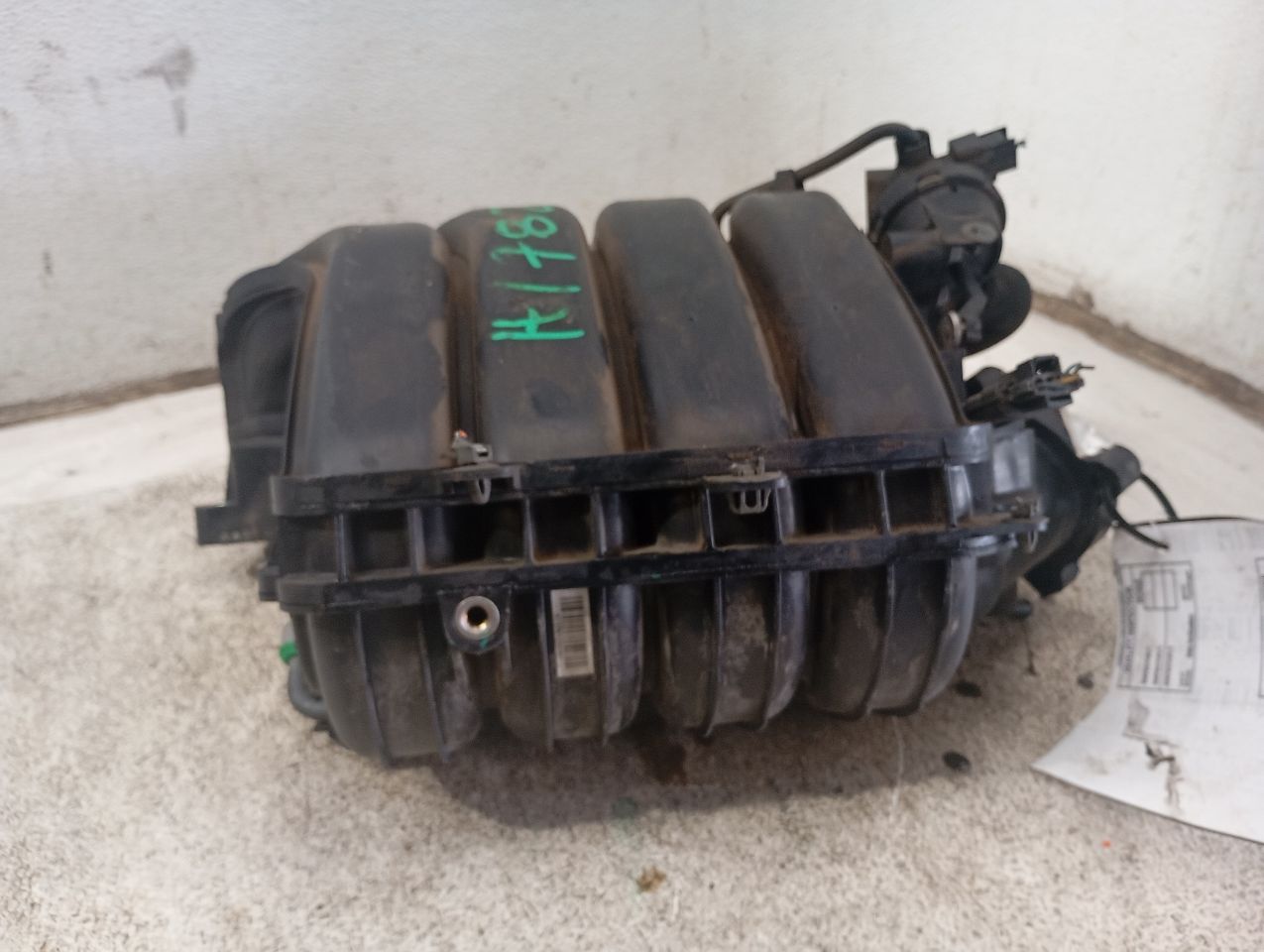 Part image 4