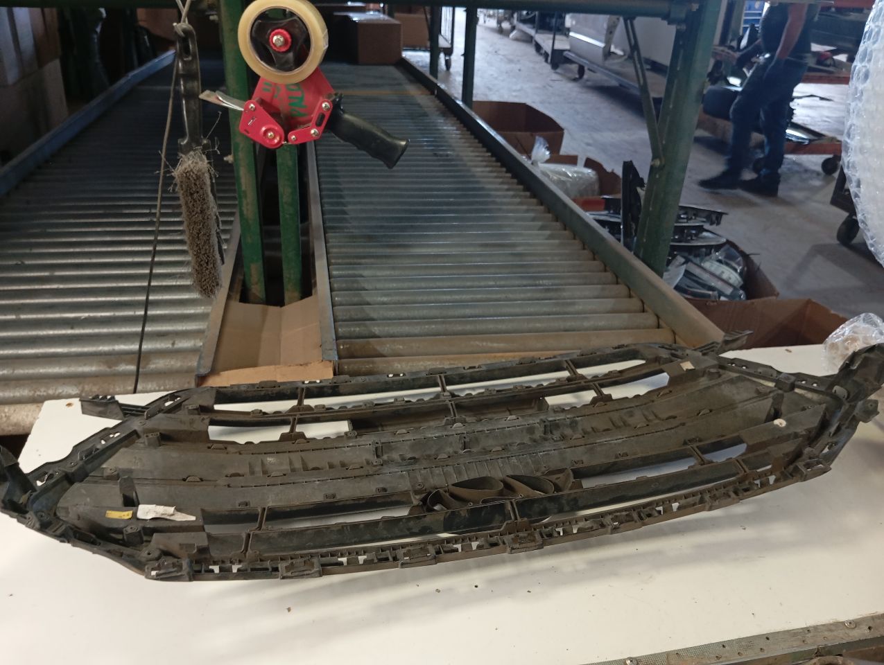 Part image 3