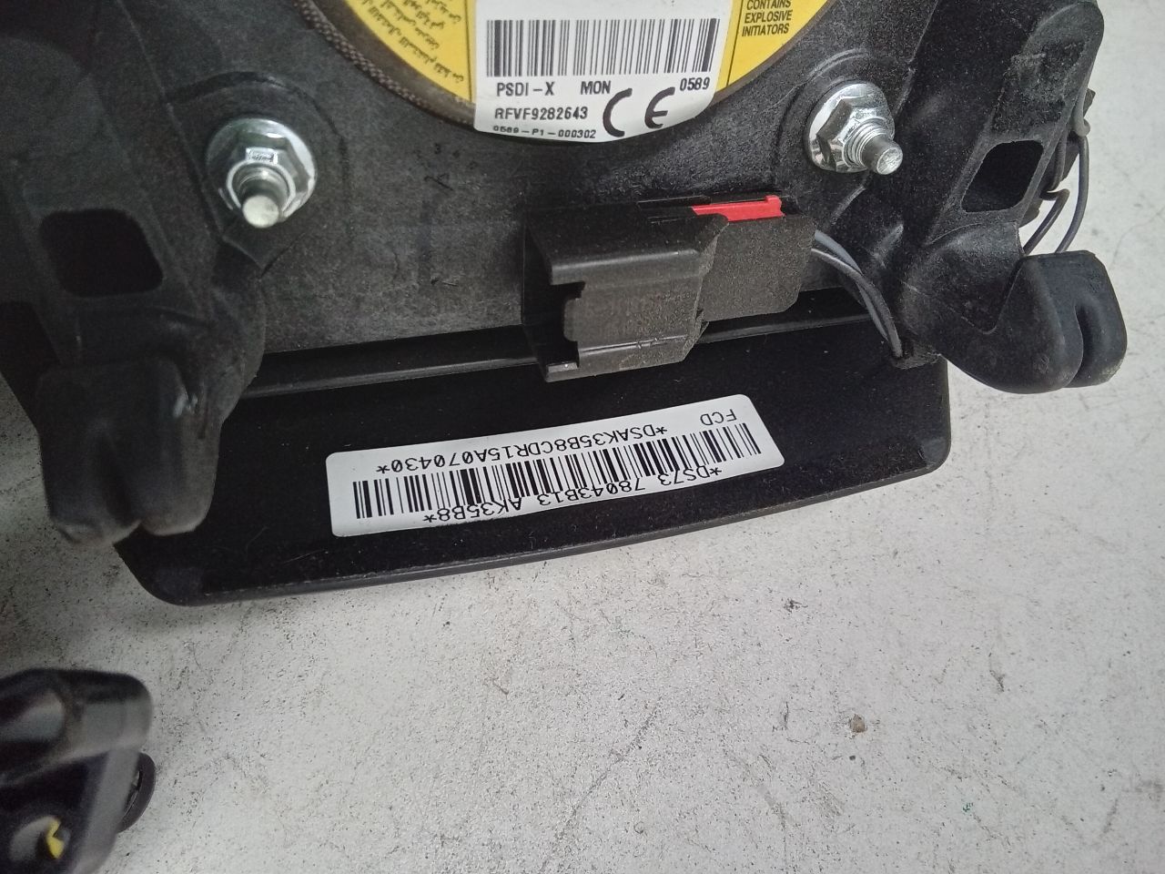 Part image 4