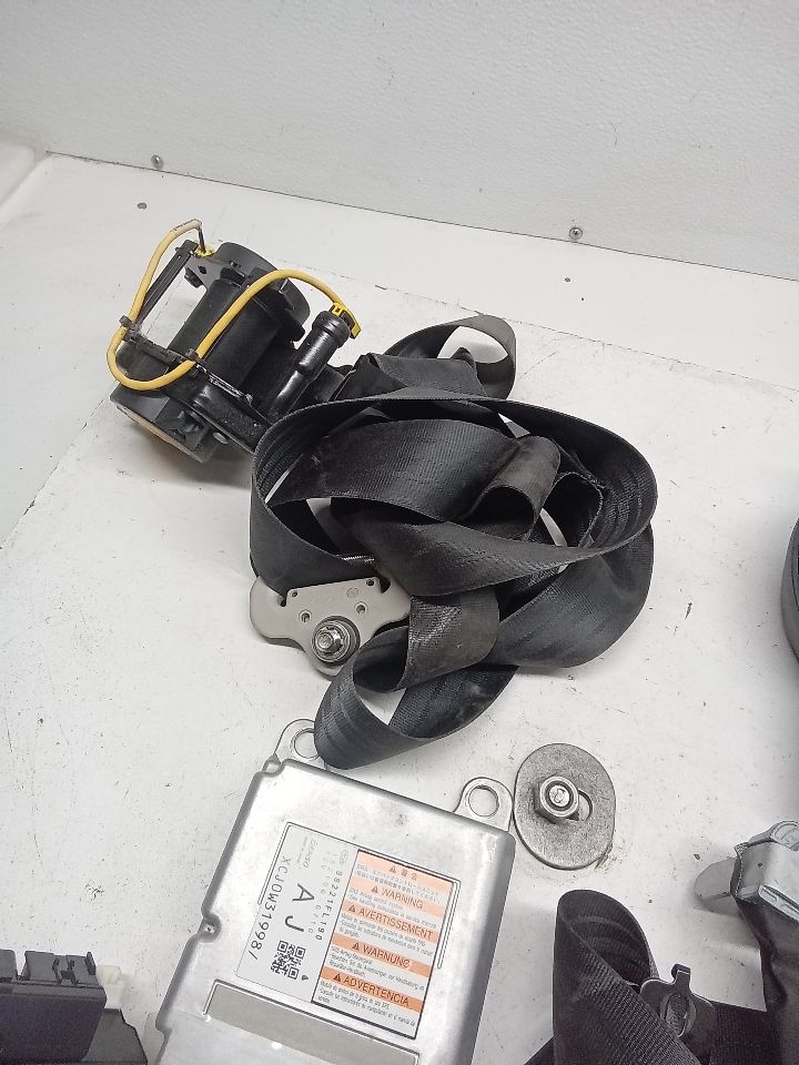 Part image 7